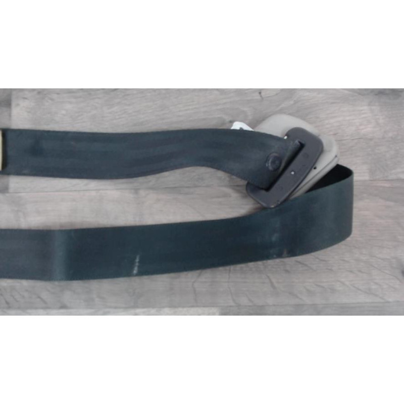 Ceinture arriere gauche troisieme ligne TOYOTA COROLLA VERSO 2 PHASE 1 d’occasion