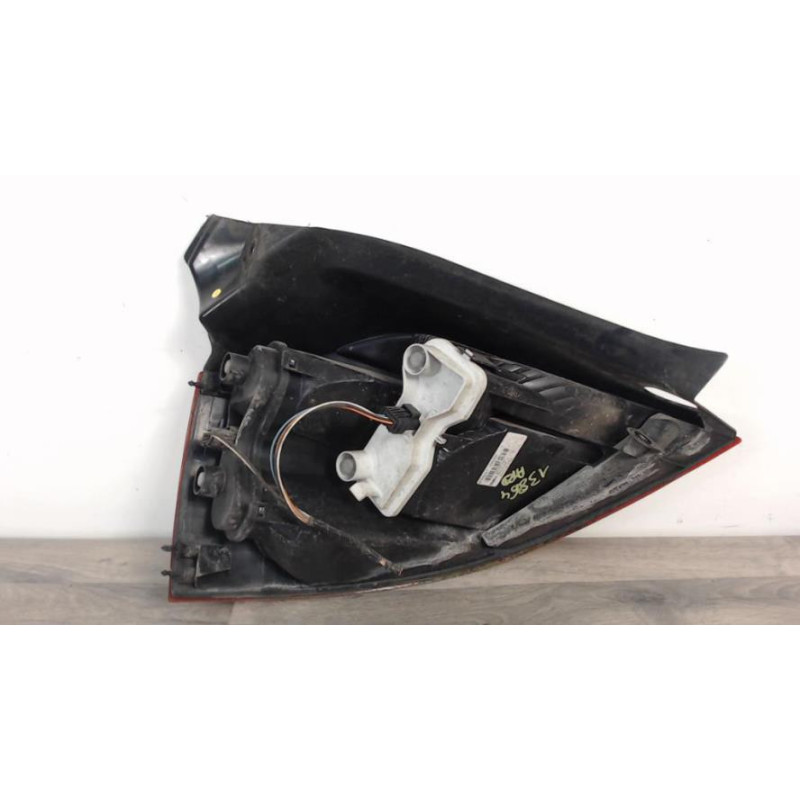 Feu arriere principal droit (feux) RENAULT MEGANE 2 PHASE 1 d’occasion