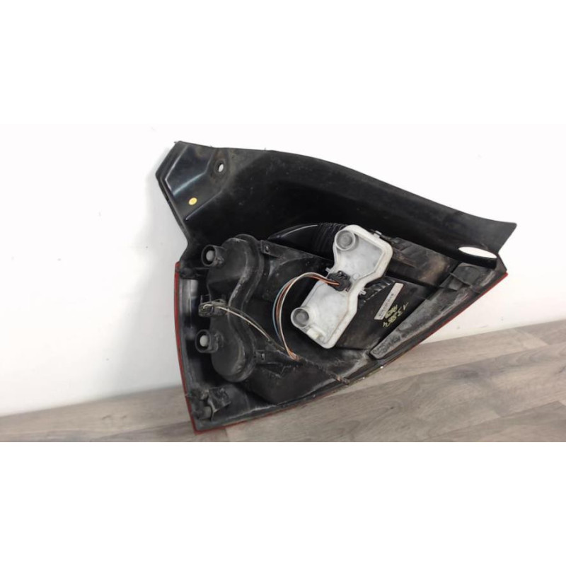 Feu arriere principal droit (feux) RENAULT MEGANE 2 PHASE 1 d’occasion