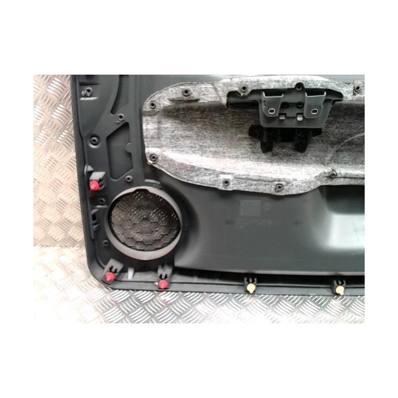 Panneau de porte avant gauche FIAT 500 2 PHASE 1 d’occasion