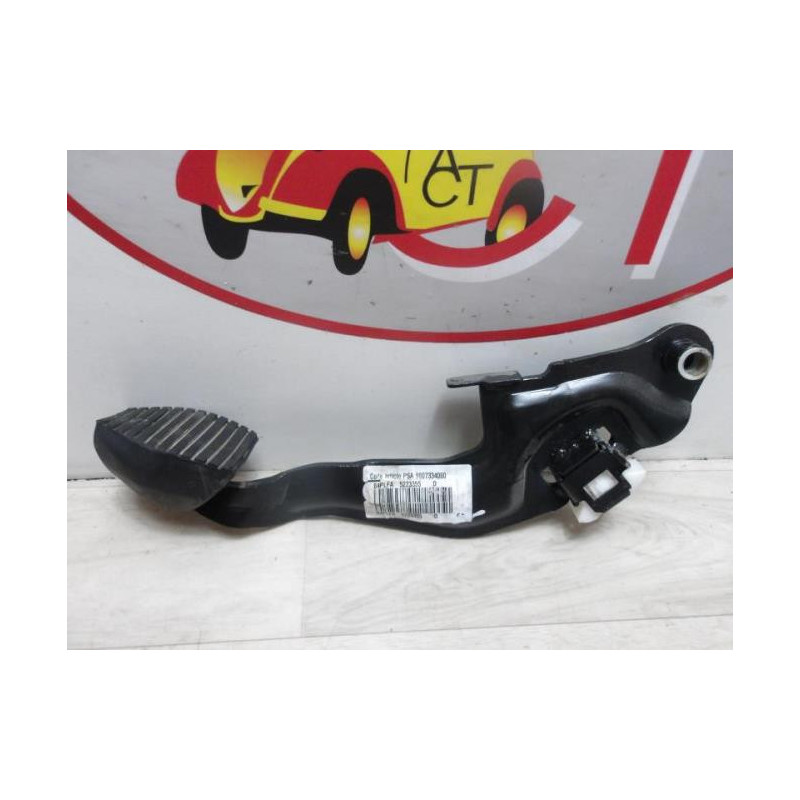 Pedale de frein PEUGEOT 208 1 PHASE 2 d’occasion