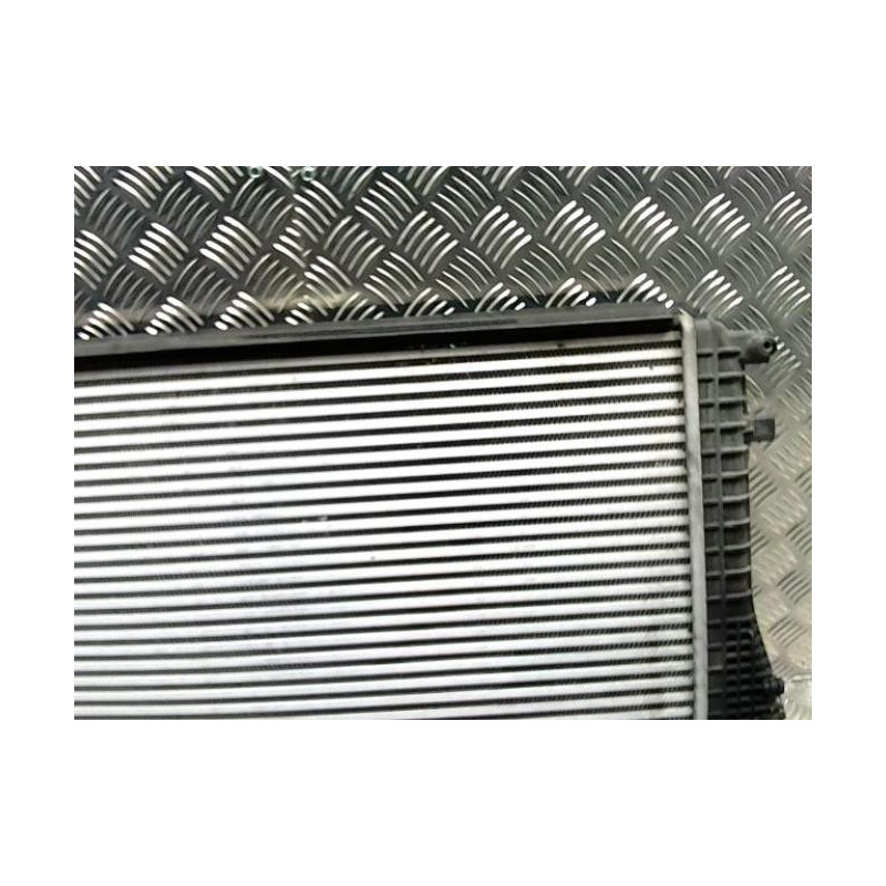 Echangeur air (Intercooler) VOLKSWAGEN TOURAN 2 d’occasion
