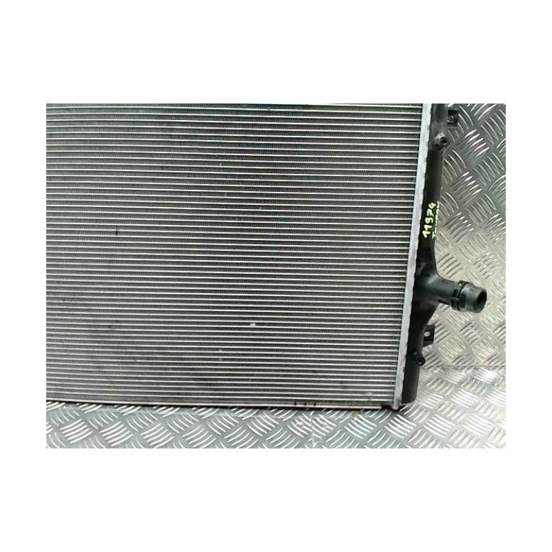 Radiateur eau VOLKSWAGEN TOURAN 2 d’occasion