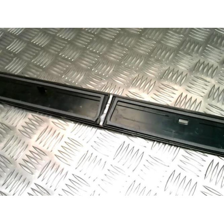 Baguette de porte avant droite PEUGEOT 407 COUPE d’occasion