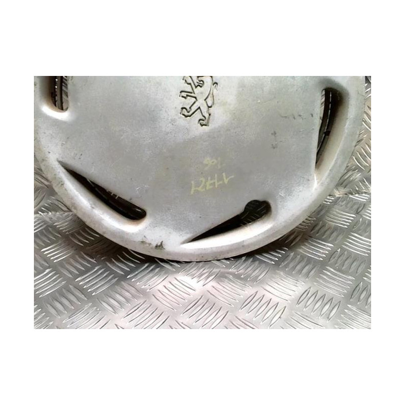 Enjoliveur PEUGEOT 106 PHASE 2 d’occasion