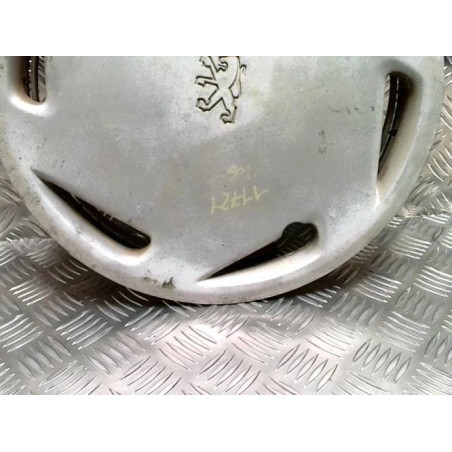 Enjoliveur PEUGEOT 106 PHASE 2 d’occasion
