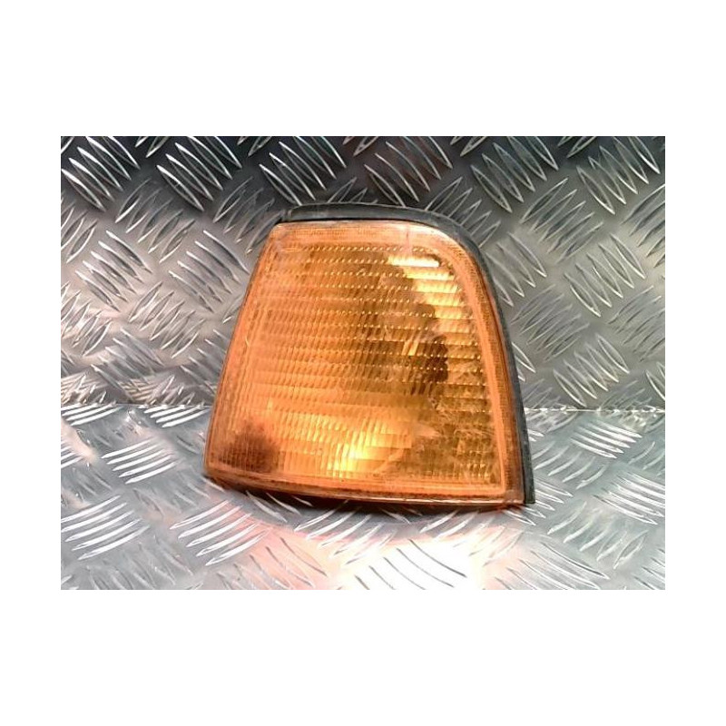 Optique avant secondaire gauche (feux)(clignotant) AUDI 80 3 PHASE 1 d’occasion