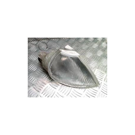 Optique avant secondaire droit (feux)(clignotant) RENAULT LAGUNA 1 PHASE 1 d’occasion