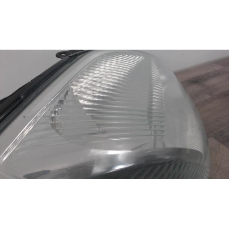 Optique avant principal droit (feux)(phare) FORD FIESTA 5 PHASE 1 d’occasion