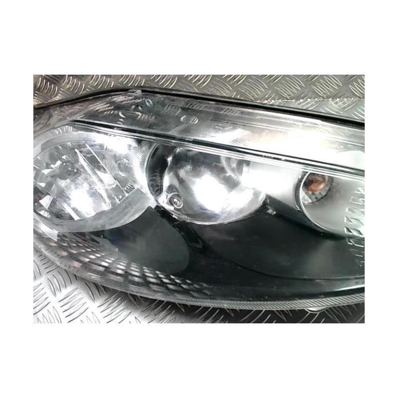 Optique avant principal droit (feux)(phare) FORD FIESTA 6 PHASE 1 d’occasion