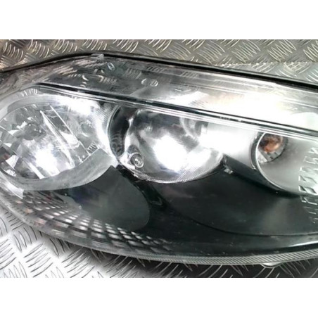 Optique avant principal droit (feux)(phare) FORD FIESTA 6 PHASE 1 d’occasion