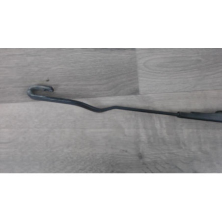Bras essuie glace avant gauche RENAULT R19 PHASE 1 d’occasion