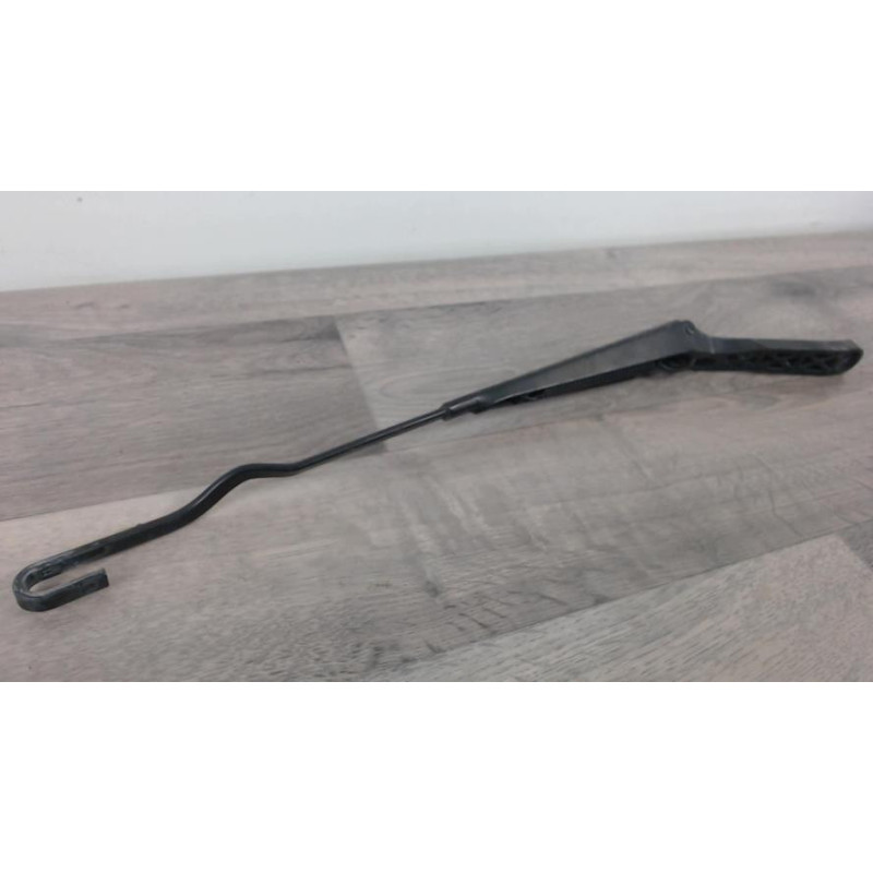 Bras essuie glace avant gauche RENAULT R19 PHASE 1 d’occasion