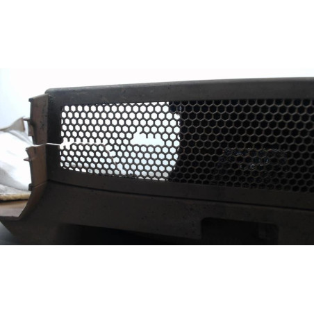Garniture laterale arriere droite PORSCHE CAYENNE 1 PHASE 1 d’occasion