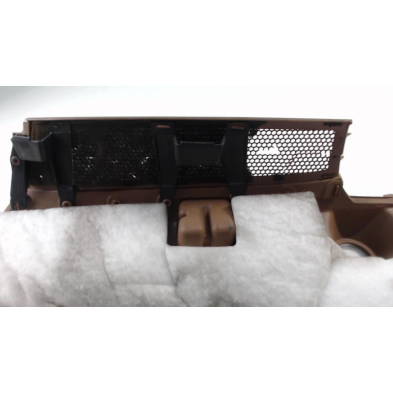 Garniture laterale arriere droite PORSCHE CAYENNE 1 PHASE 1 d’occasion