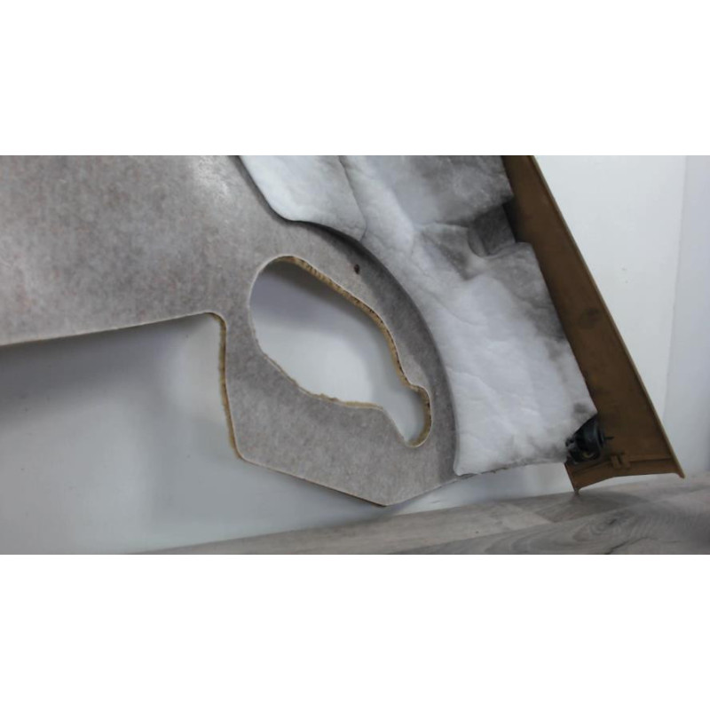 Garniture laterale arriere droite PORSCHE CAYENNE 1 PHASE 1 d’occasion