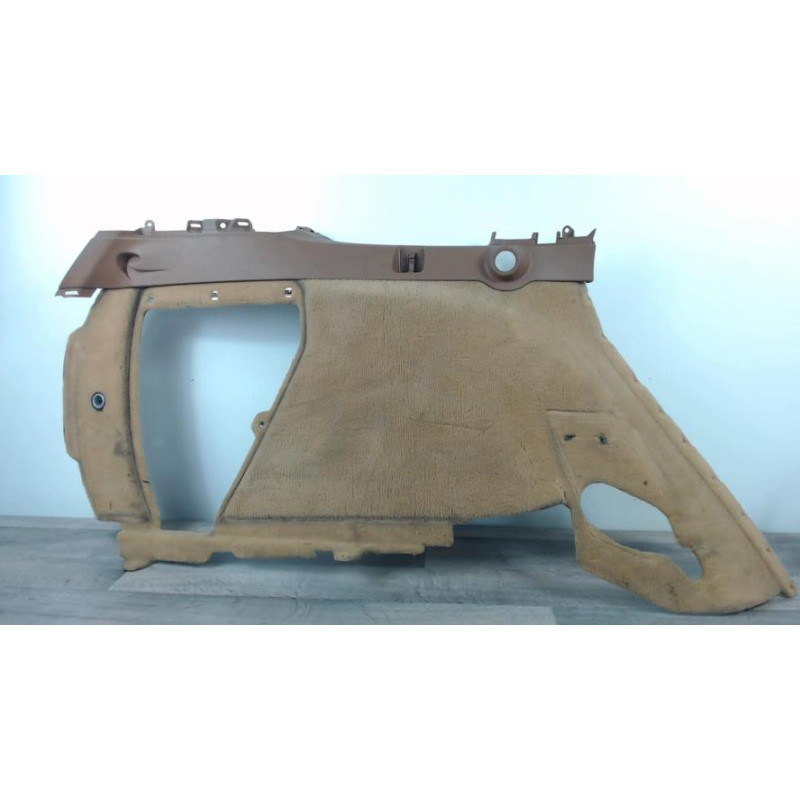 Garniture laterale arriere gauche PORSCHE CAYENNE 1 PHASE 1 d’occasion