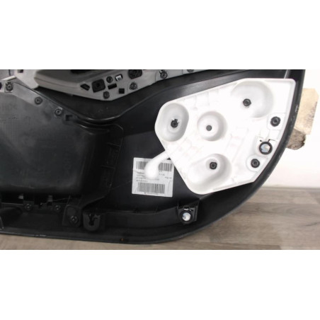 Panneau de porte avant gauche PEUGEOT 208 1 PHASE 1 d’occasion