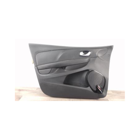Panneau de porte avant gauche RENAULT CLIO 4 PHASE 2 d’occasion