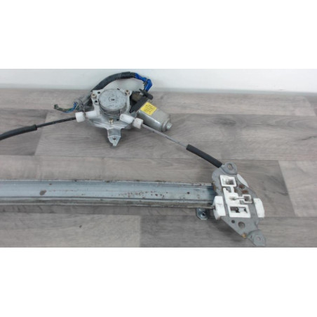 Leve vitre electrique avant gauche NISSAN X-TRAIL 1 PHASE 2 d’occasion
