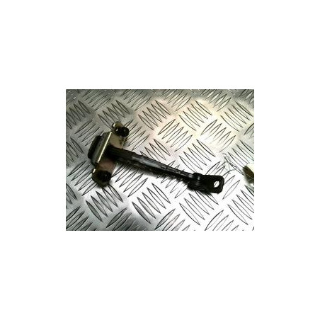 Tirant de porte arriere gauche KIA SORENTO 1 PHASE 1 d’occasion