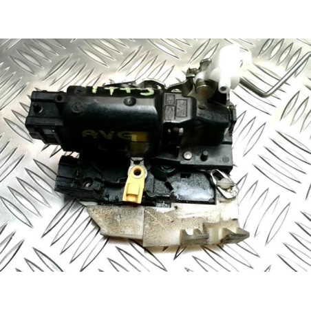 Serrure avant gauche DACIA DUSTER 1 PHASE 2 d’occasion