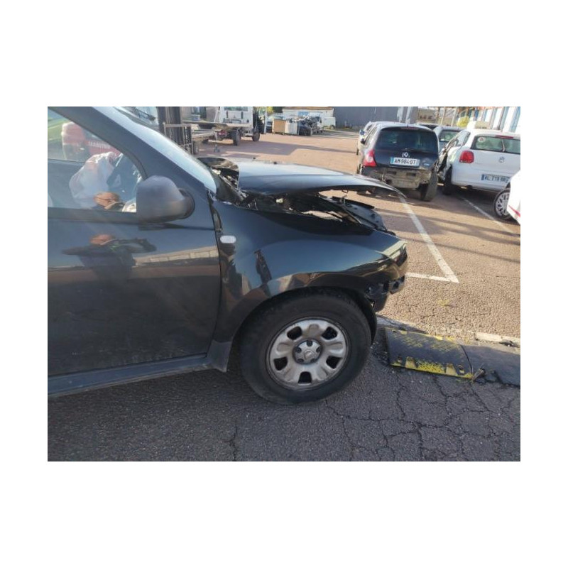 Serrure avant gauche DACIA DUSTER 1 PHASE 2 d’occasion