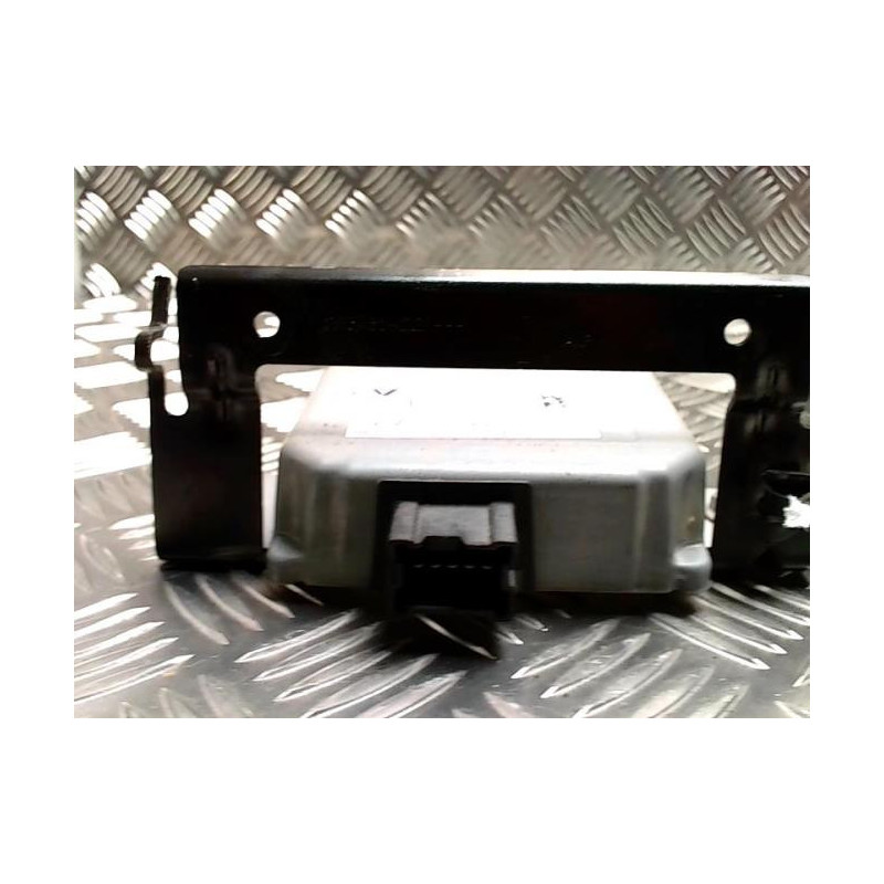 Stabilisateur module de tension RENAULT SCENIC 3 PHASE 1 d’occasion