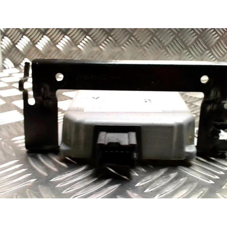 Stabilisateur module de tension RENAULT SCENIC 3 PHASE 1 d’occasion