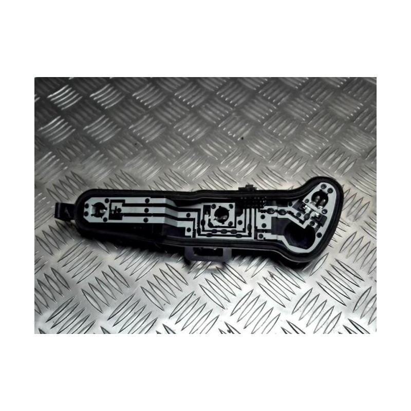Platine feu arriere droit CITROEN C4 1 PHASE 1 COUPE d’occasion