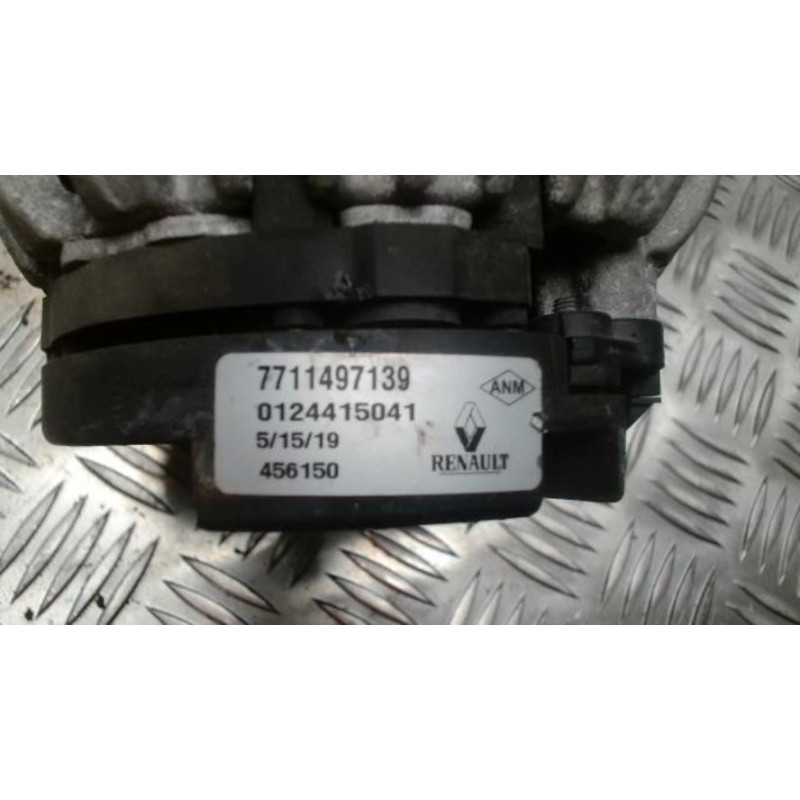 Alternateur RENAULT CLIO 2 PHASE 2 d’occasion