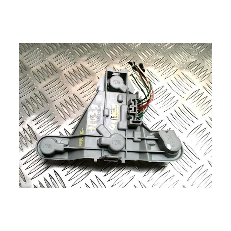 Platine feu arriere gauche TOYOTA COROLLA 10 PHASE 2 d’occasion