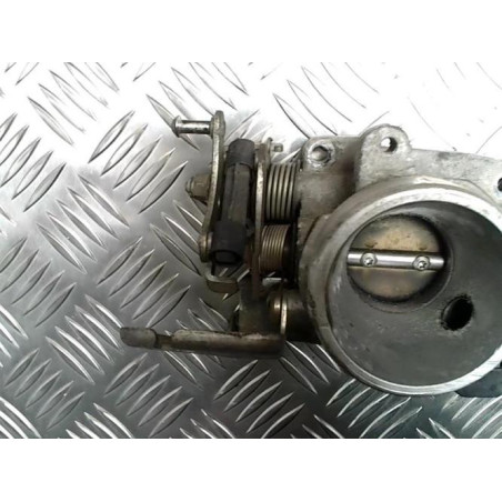 Boitier papillon FORD FIESTA 4 PHASE 1 d’occasion