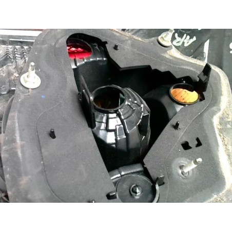 Feu arriere principal droit (feux) TOYOTA COROLLA 10 PHASE 2 d’occasion