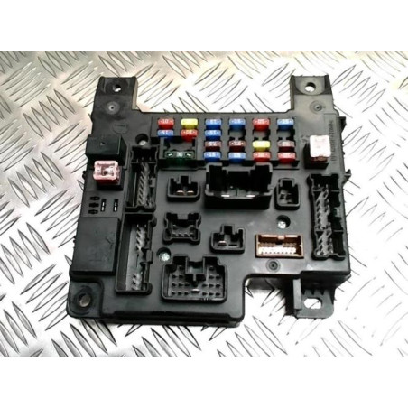 Boitier BSI MITSUBISHI OUTLANDER 2 PHASE 2 d’occasion