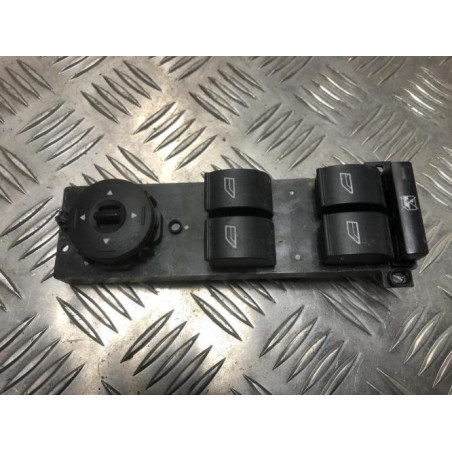 Interrupteur de leve vitre avant gauche FORD FOCUS 2 PHASE 2 d’occasion