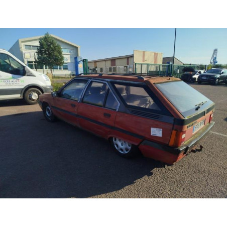 Optique avant secondaire gauche (feux)(clignotant) CITROEN BX BREAK d’occasion