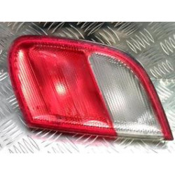 Feu arriere secondaire droit (feux) MERCEDES CLASSE CLK 208 PHASE 1 COUPE d’occasion