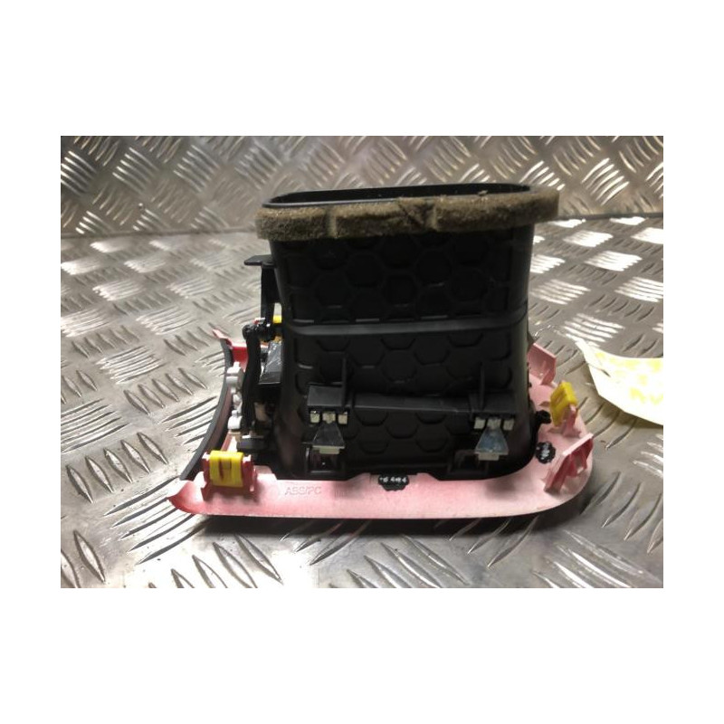 Aerateur tableau de bord avant gauche CITROEN C3 3 PHASE 1 d’occasion