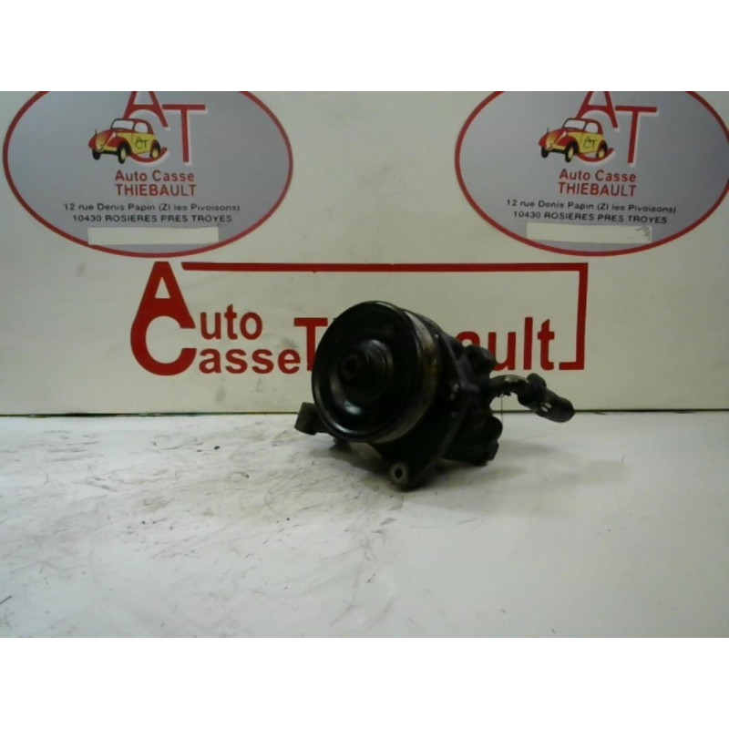 Pompe de direction RENAULT SCENIC II PHASE 1 d’occasion