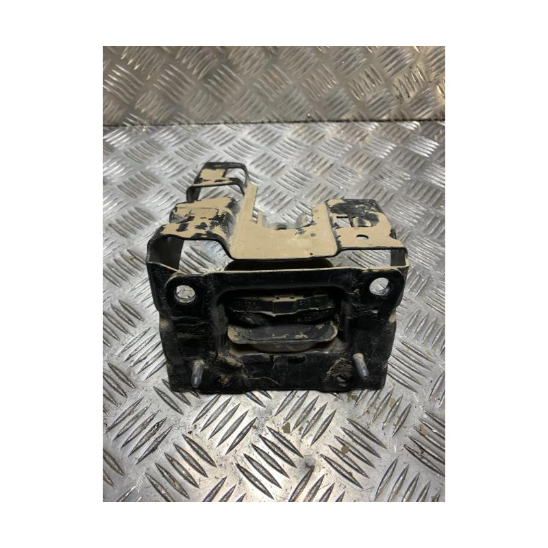 Support moteur gauche CITROEN C3 3 PHASE 1 d’occasion