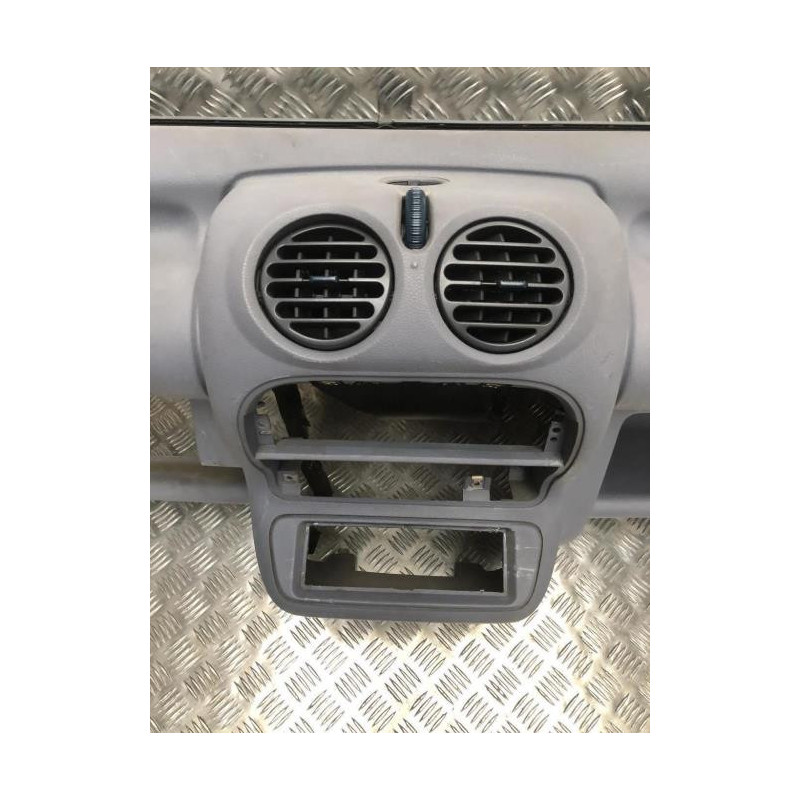 Tableau de bord RENAULT TWINGO 1 PHASE 1 d’occasion
