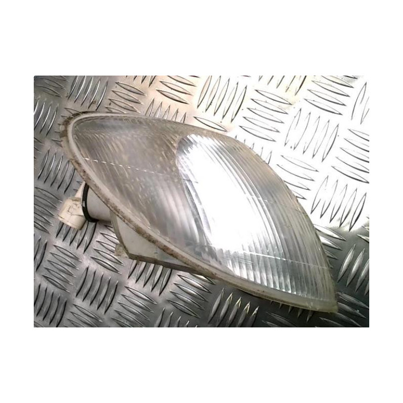 Optique avant secondaire droit (feux)(clignotant) RENAULT MEGANE 1 PHASE 1 d’occasion