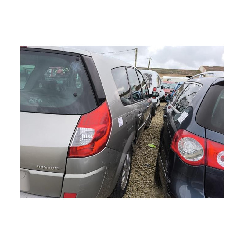 Platine feu arriere droit RENAULT GRAND SCENIC 2 PHASE 2 d’occasion