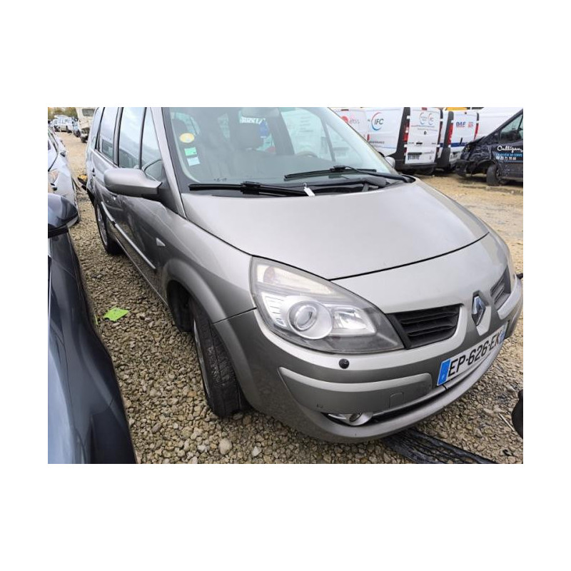 Platine feu arriere droit RENAULT GRAND SCENIC 2 PHASE 2 d’occasion