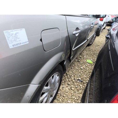 Platine feu arriere gauche RENAULT GRAND SCENIC 2 PHASE 2 d’occasion