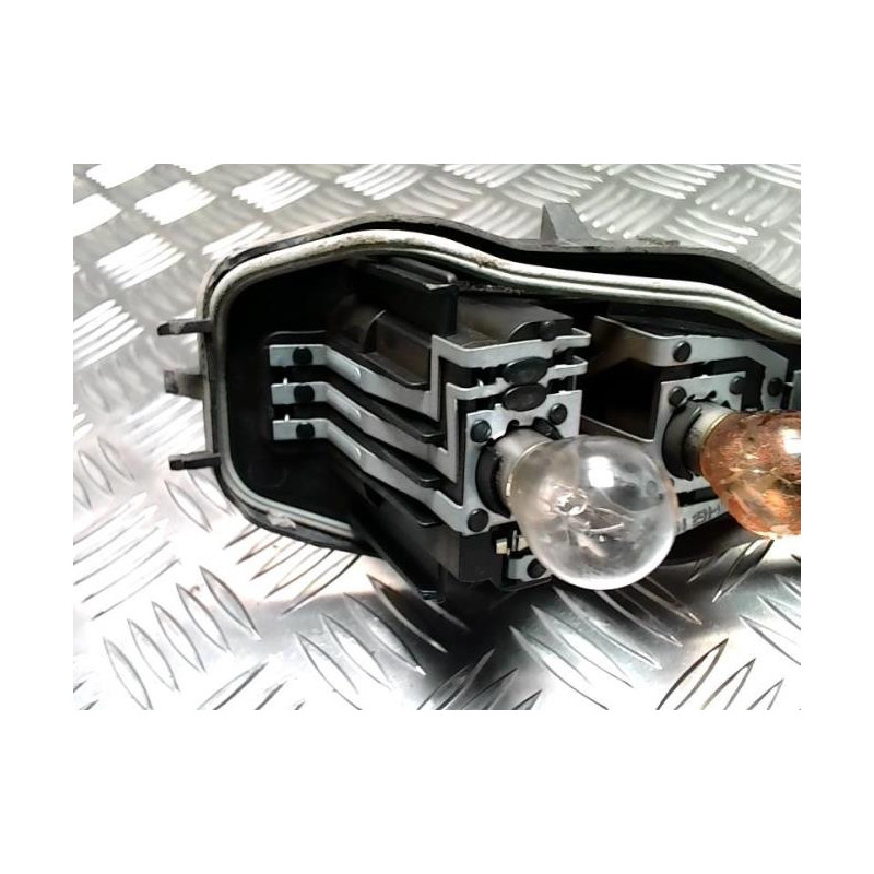 Platine feu arriere gauche RENAULT SCENIC 2 PHASE 2 d’occasion
