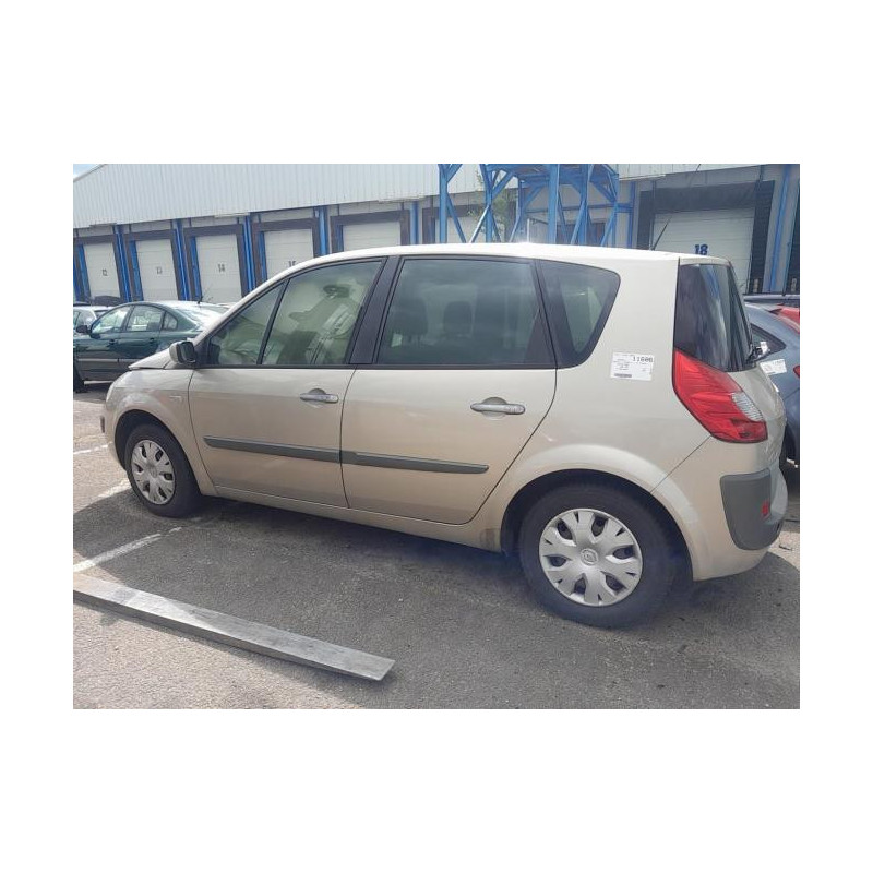 Platine feu arriere gauche RENAULT SCENIC 2 PHASE 2 d’occasion