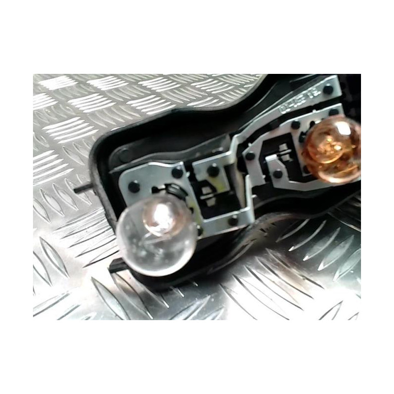Platine feu arriere droit RENAULT SCENIC 2 PHASE 2 d’occasion