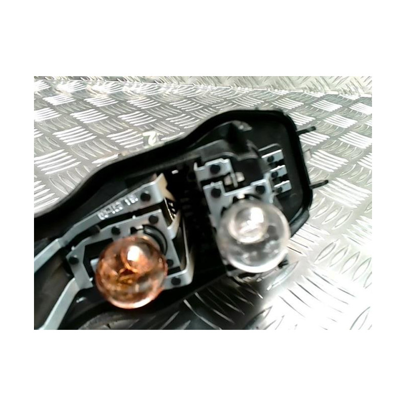 Platine feu arriere droit RENAULT SCENIC 2 PHASE 2 d’occasion
